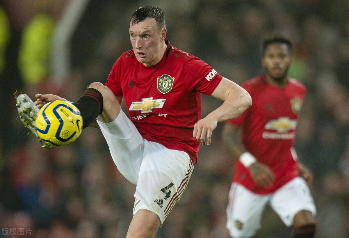 罗马发布备战花絮，今夜更衣室发声，葡超任务艰巨，纪律约束更严格 -亚博平台